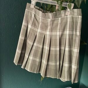 Aerie e Plaid Pleated Mini Skirt